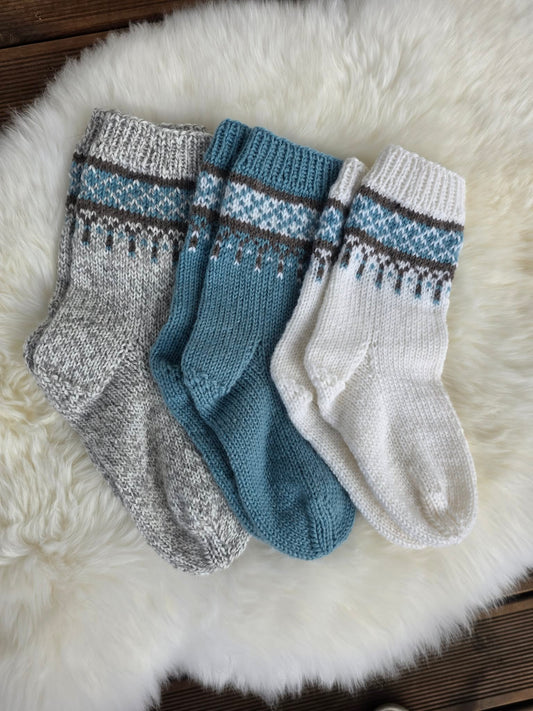 Ice Crystal Socks (digital pattern)