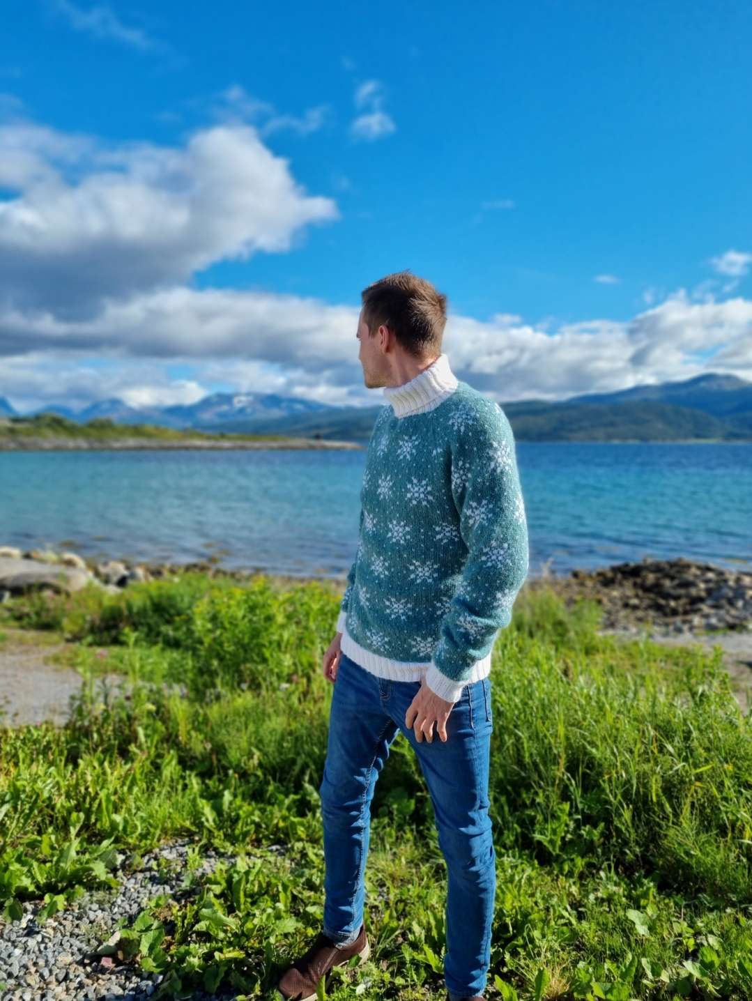 Powder Snow Sweater